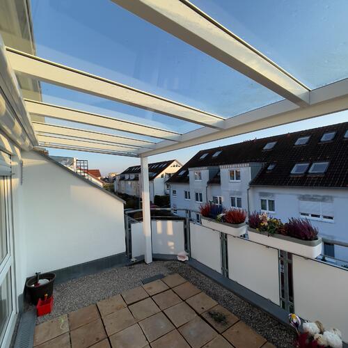 Terrassenüberdachung mit Glaseindeckung