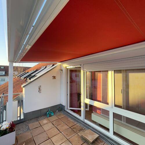 Terrassenüberdachung mit Unterglasmarkise